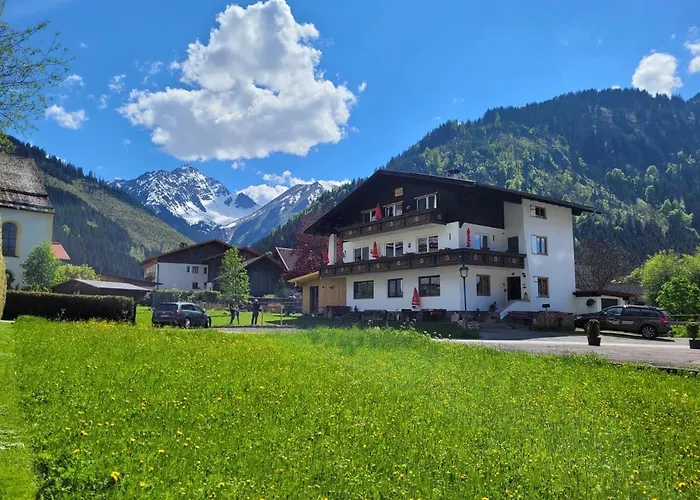 Ferienwohnungen Haus Almrausch Bichlbach